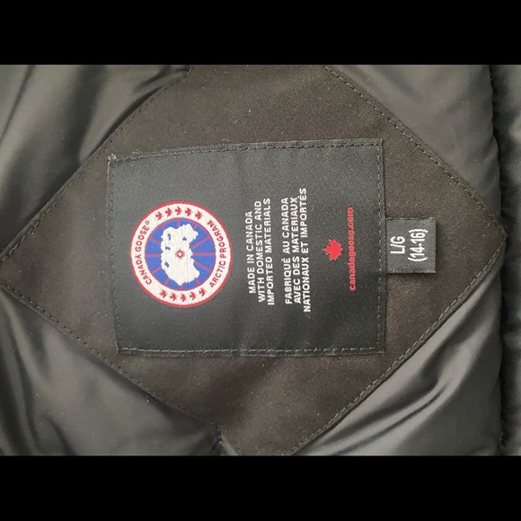 Authentic Canada goose jacket - Picture 3 of 7